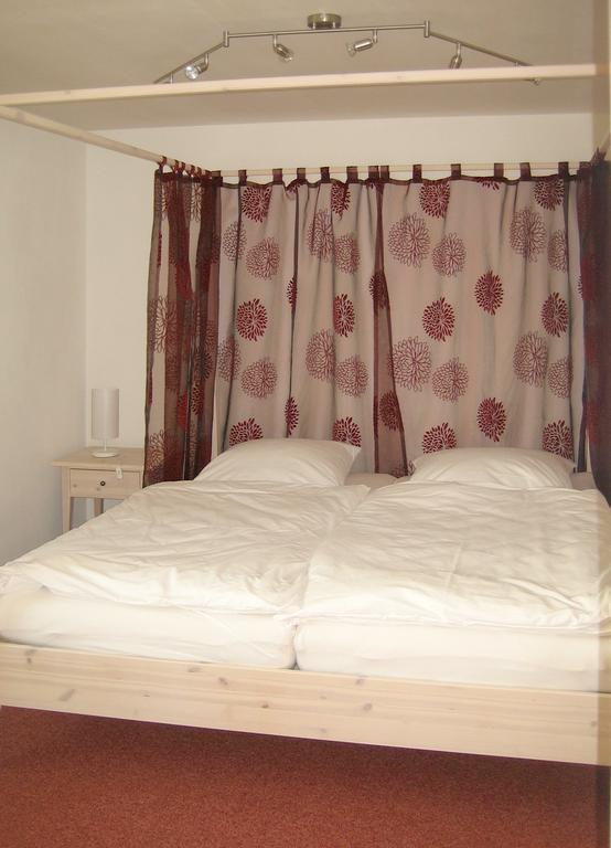 Gaestehaus Am Sonnenfeld Sommeri Стая снимка
